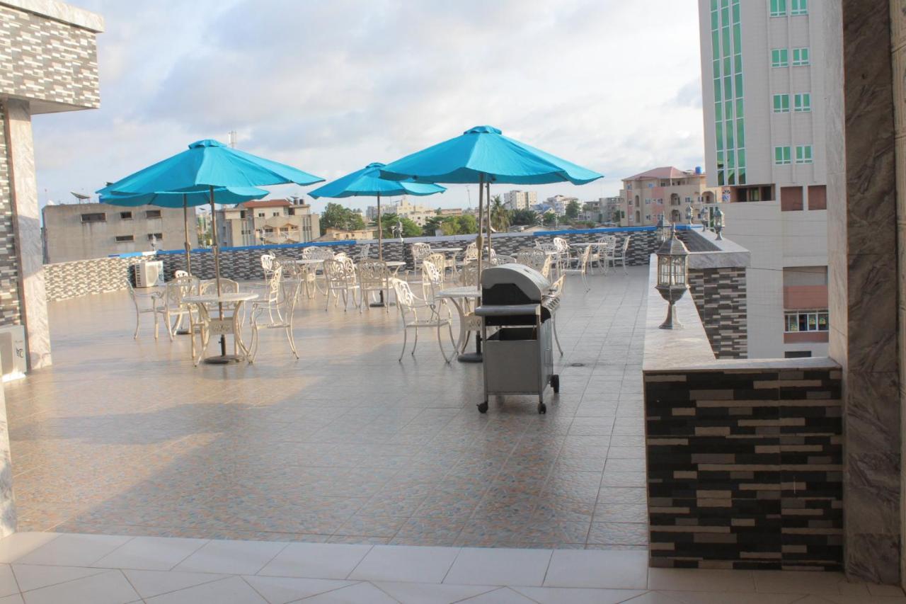 Nora Hotel Cotonou Exterior photo